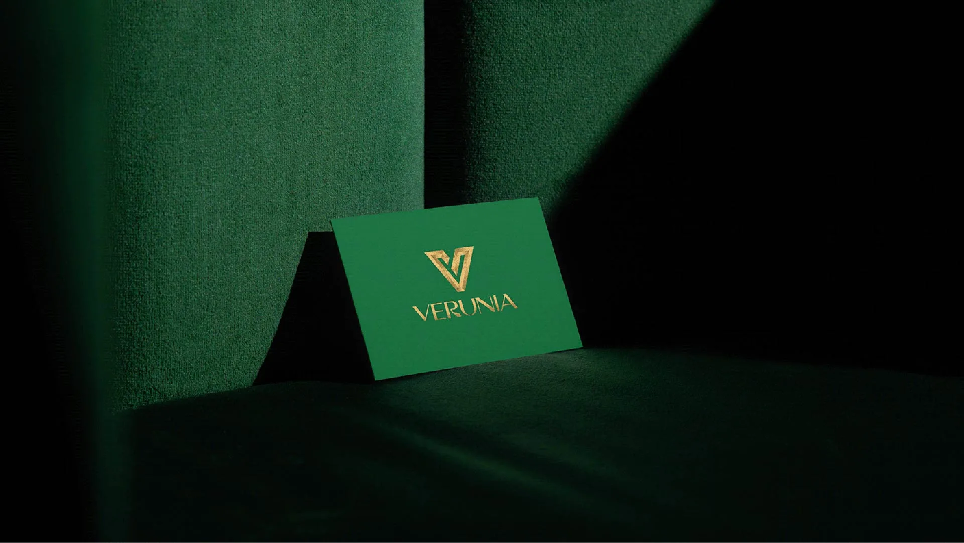 verunia branding by vowels branding